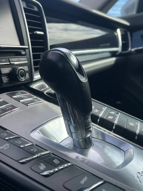 Used 2016 Porsche Panamera Edition RWD image 16