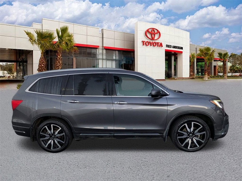 Used 2020 Honda Pilot Touring image 3
