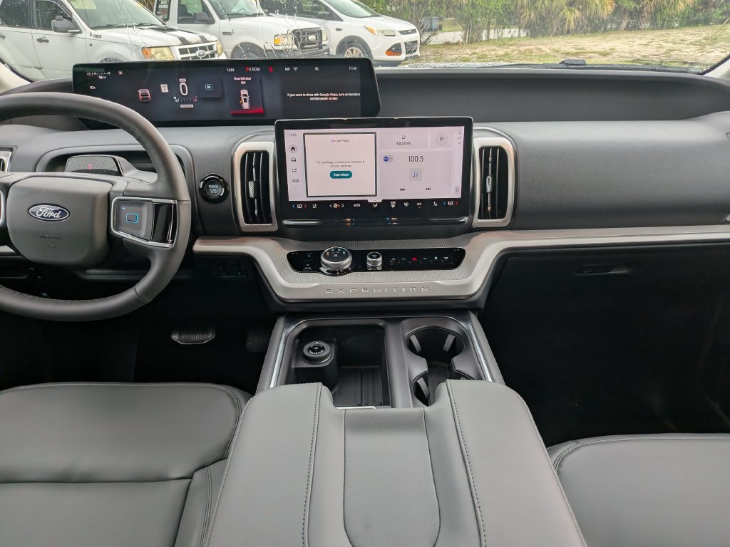 New 2027 Ford Expedition Active RWD image 13