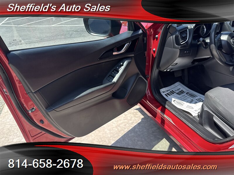 Used 2015 MAZDA MAZDA3 i Sport FWD image 19