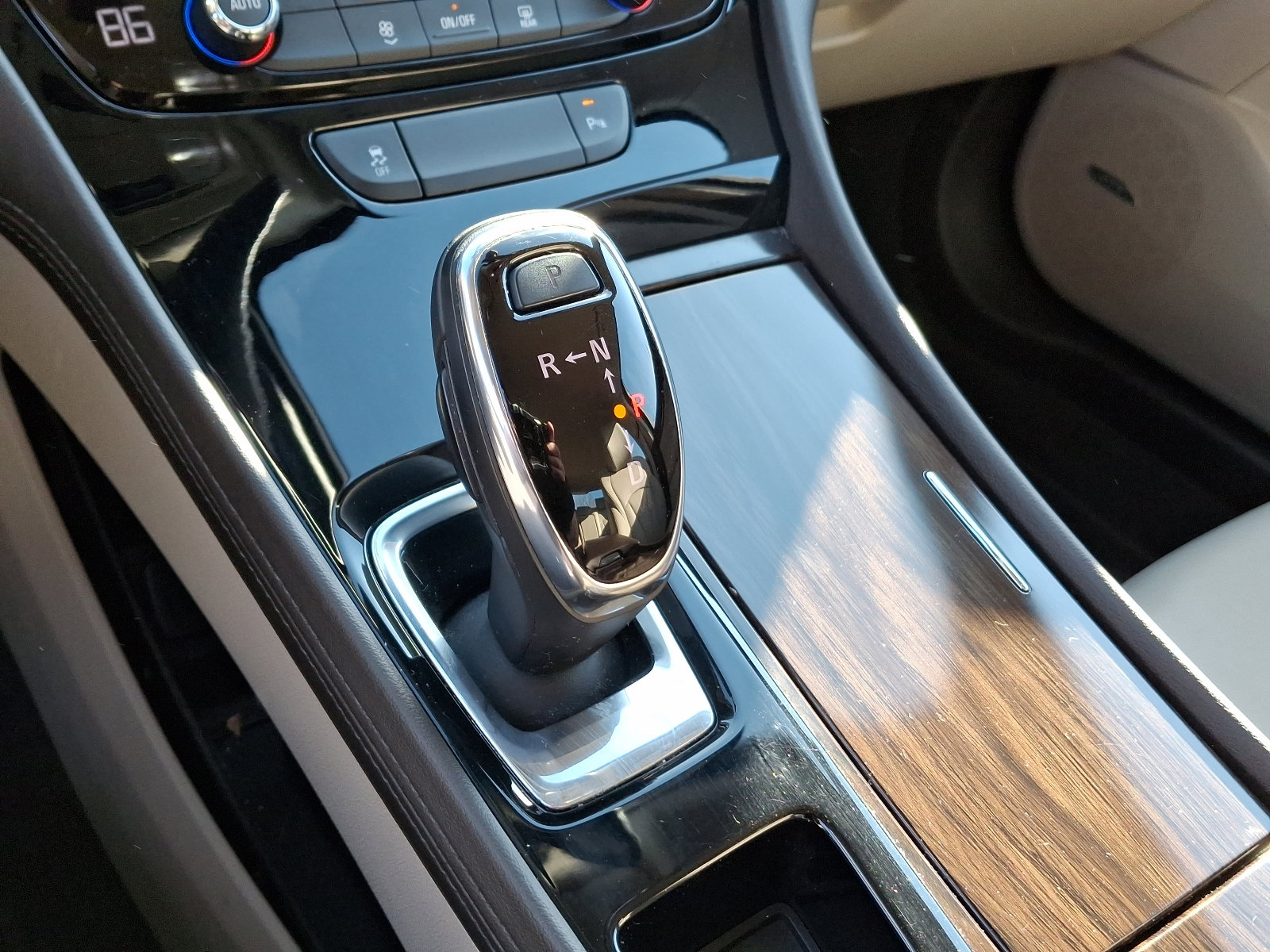 Used 2019 Buick LaCrosse Essence w/ Sights and Sounds Package image 14