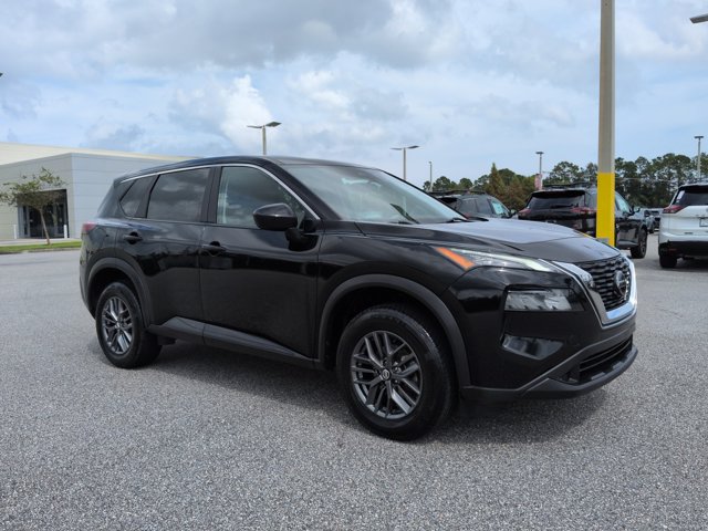 Used 2021 Nissan Rogue S AWD/4WD image 3