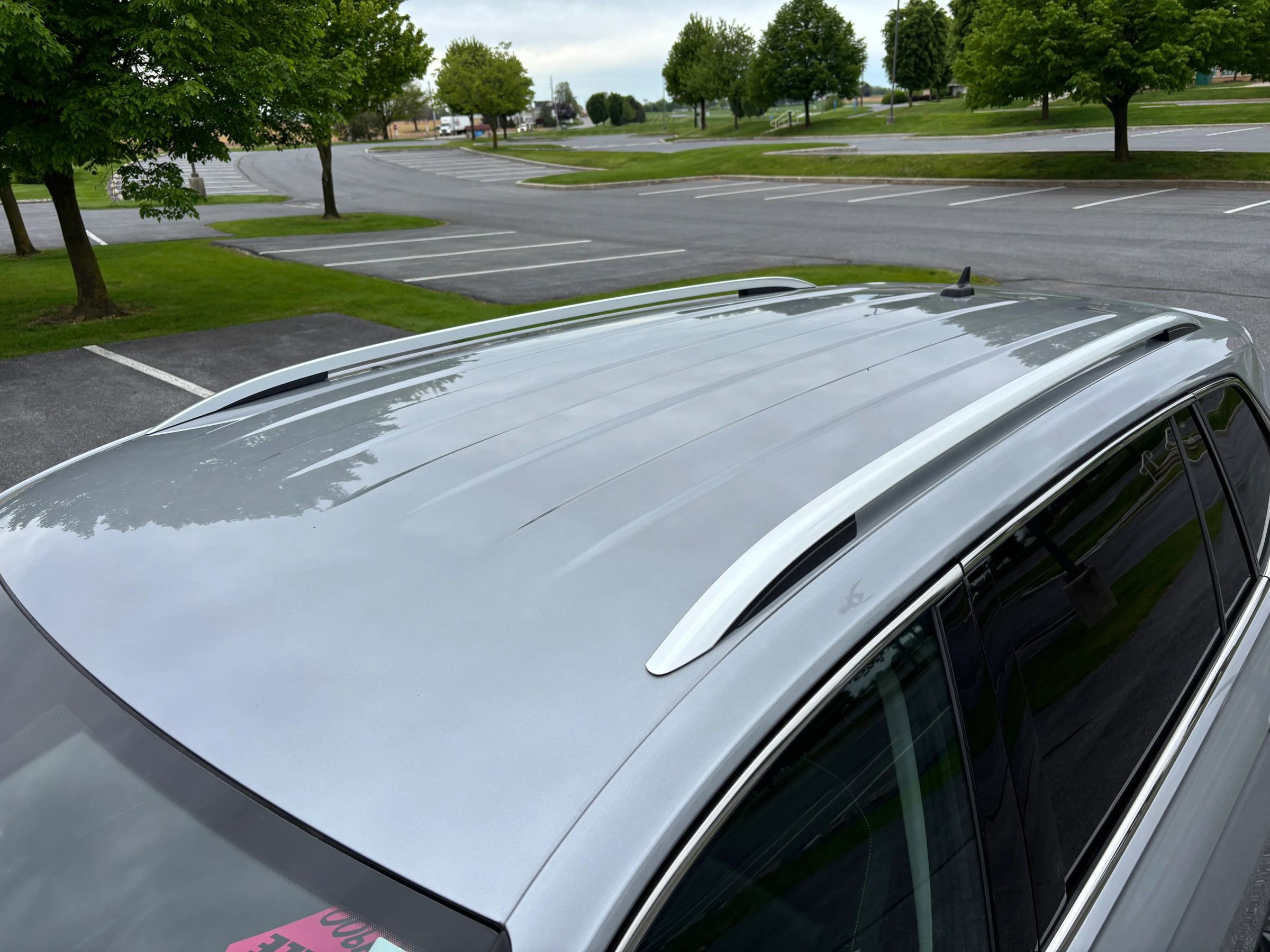 Used 2022 Volkswagen Tiguan SE AWD/4WD image 12