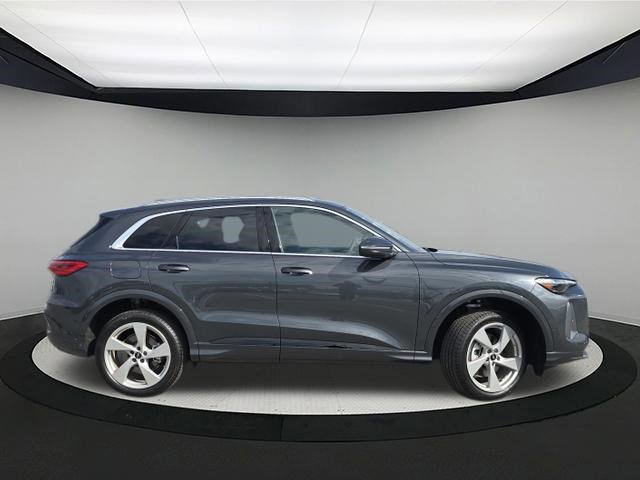 New 2025 Audi Q5 Premium Plus image 8