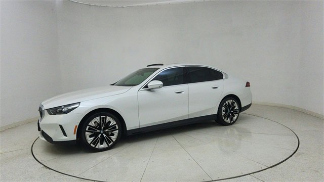 Used 2024 BMW 530i xDrive image 63