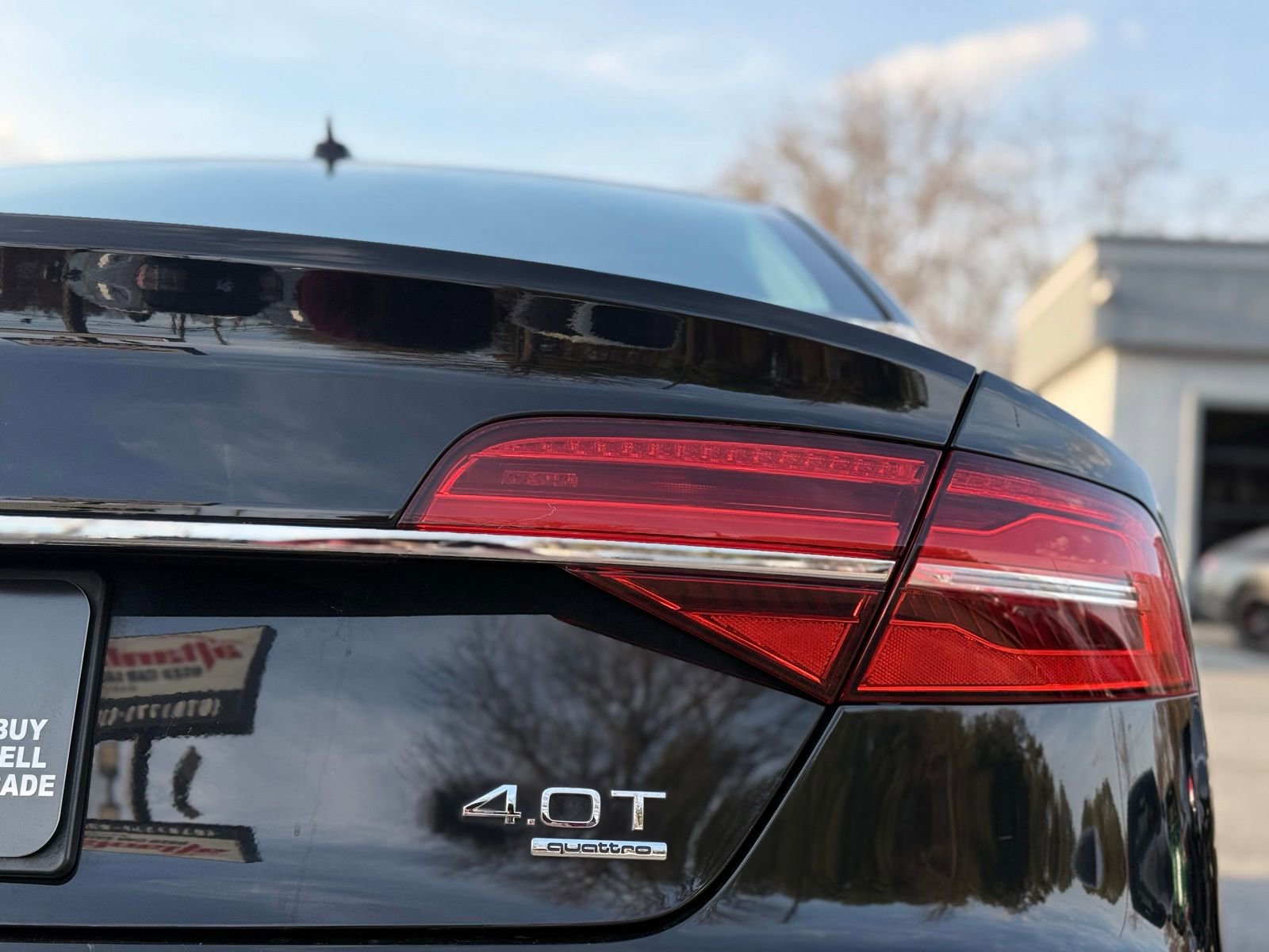 Used 2015 Audi A8 L 4.0T image 10