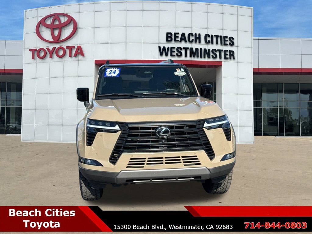 Used 2024 Lexus GX 550 AWD/4WD image 3