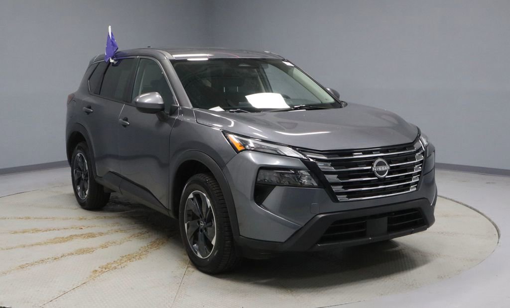 Certified 2025 Nissan Rogue SV image 1