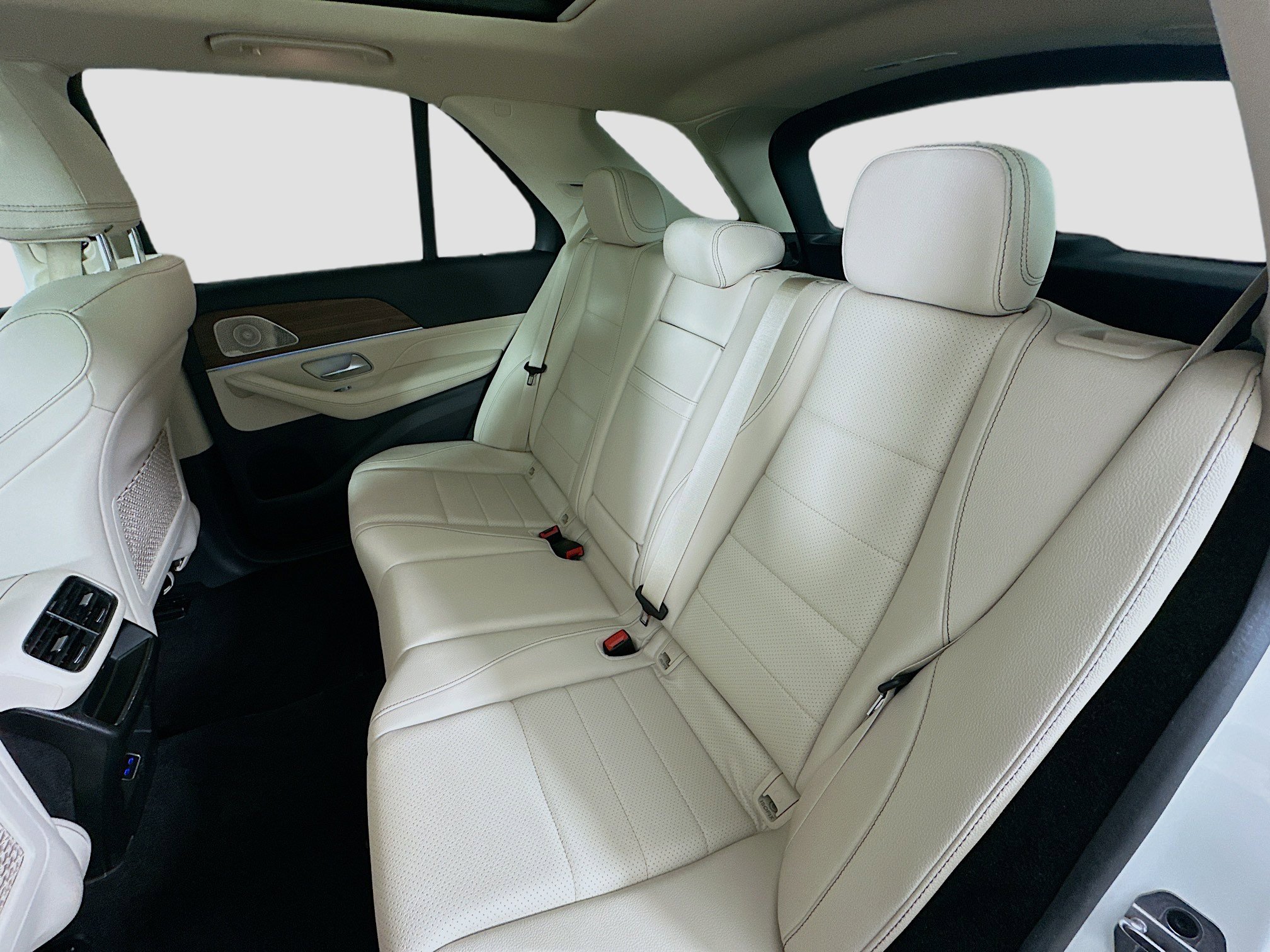 Certified 2024 Mercedes-Benz GLE 450 4MATIC image 32