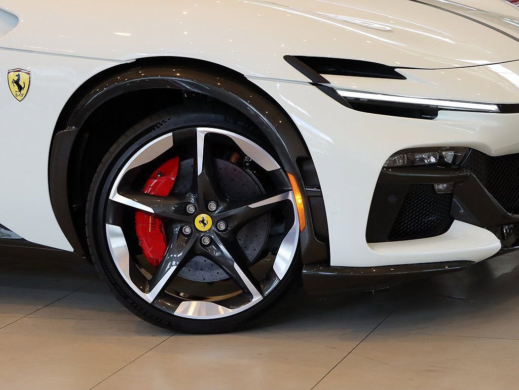 Certified 2024 Ferrari Purosangue image 9