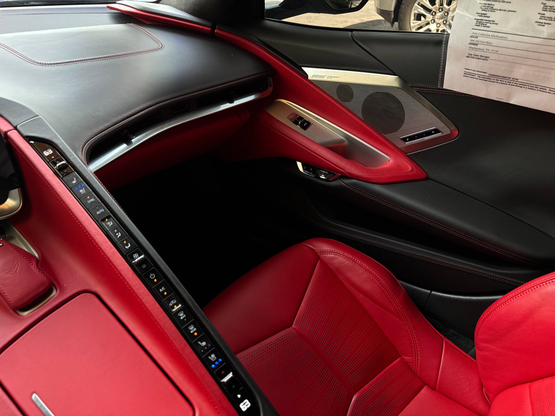Used 2023 Chevrolet Corvette Stingray Premium Cpe w/ Z51 Performance Package RWD image 46