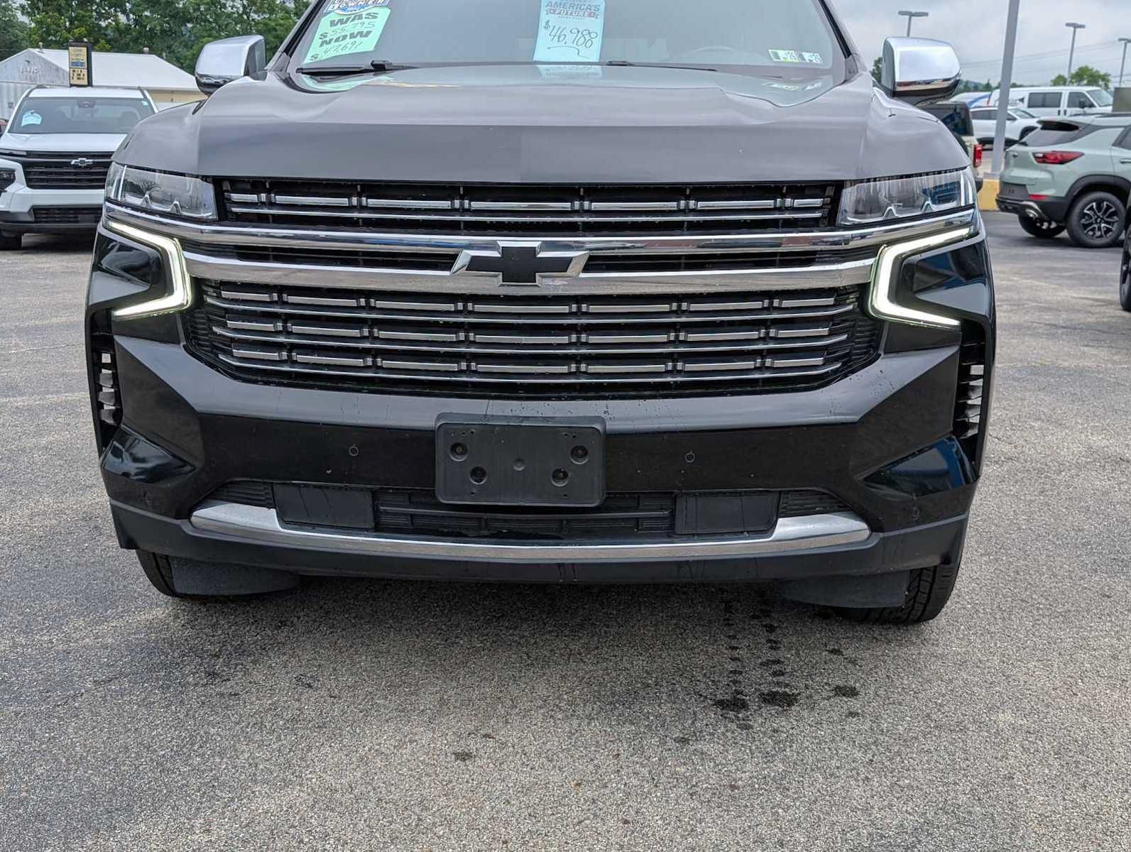 Used 2021 Chevrolet Tahoe Premier AWD/4WD image 2