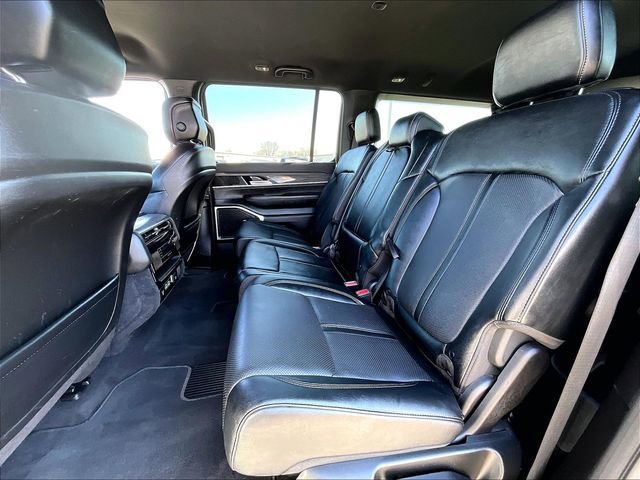 Used 2024 Jeep Wagoneer L Series II w/ Flexible Seating Group image 15