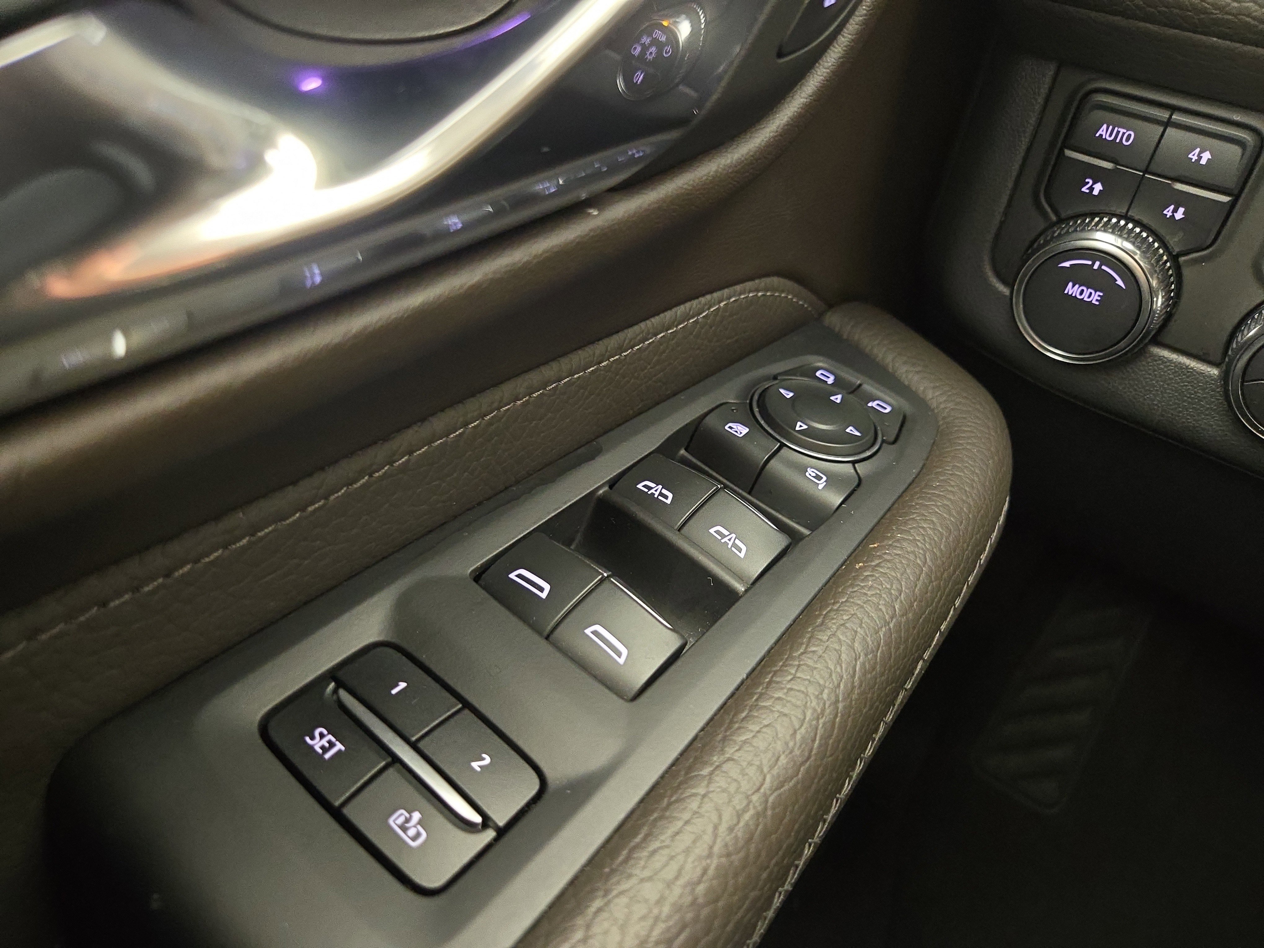 Certified 2023 GMC Yukon Denali w/ Advanced Technology Package image 34