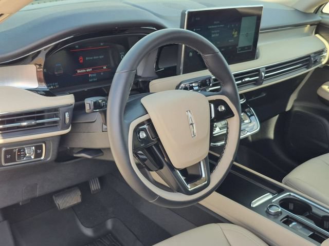 Certified 2026 Lincoln Corsair Premiere AWD/4WD image 11