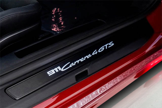 Used 2025 Porsche 911 Carrera 4 GTS image 35