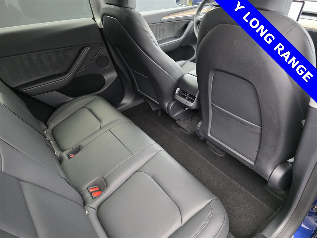 Used 2023 Tesla Model Y Long Range image 27