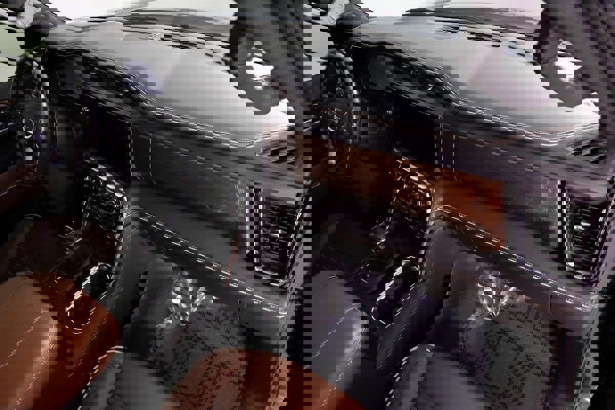 Used 2024 GMC Sierra 1500 Denali Ultimate image 40