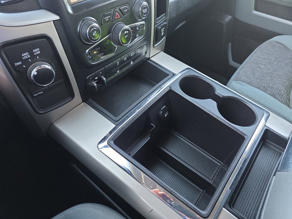 Used 2013 RAM 2500 Big Horn image 32