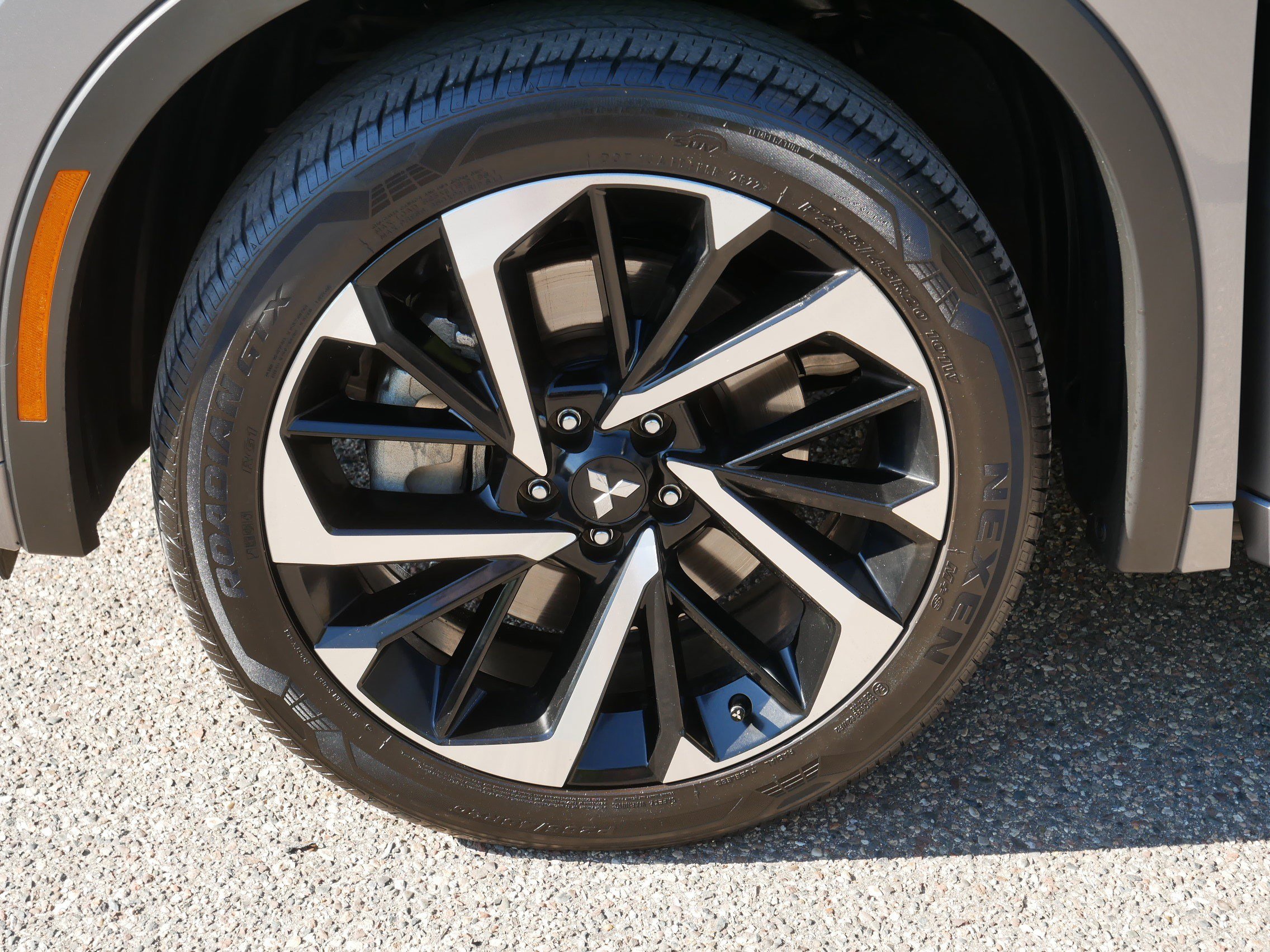 Used 2022 Mitsubishi Outlander SEL AWD/4WD image 15