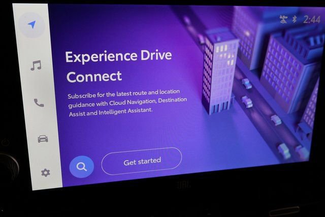 New 2025 Toyota RAV4 XLE Premium w/ Weather Package image 21