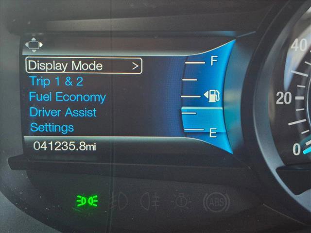 Used 2018 Ford Edge Titanium image 11