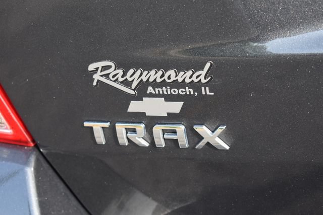 Used 2020 Chevrolet Trax LS FWD image 12