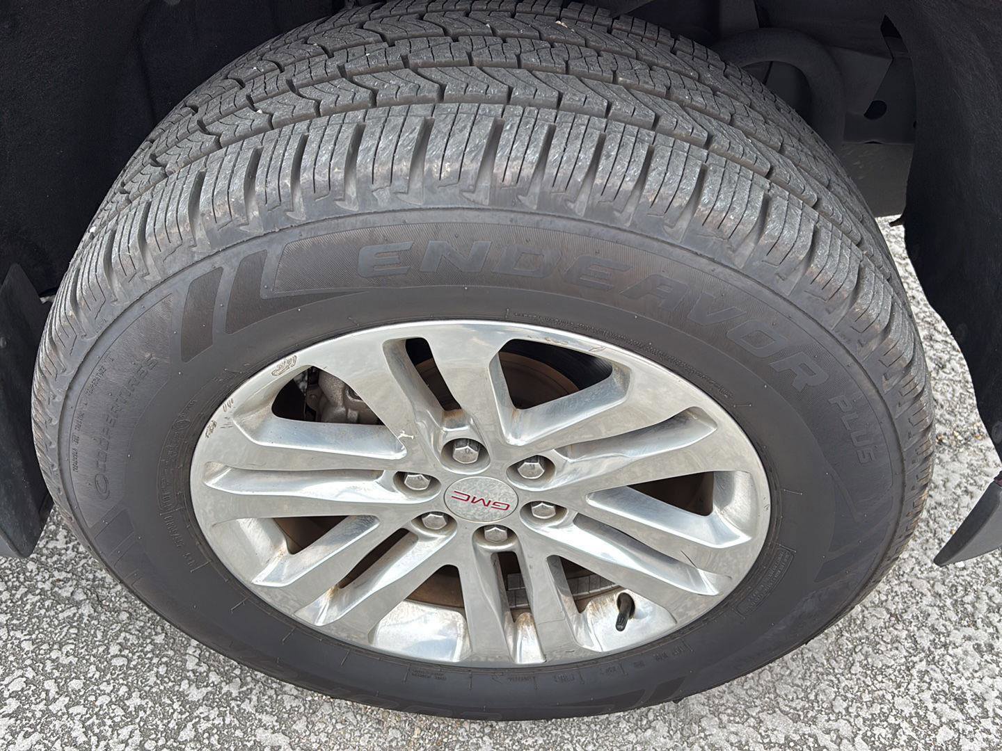 Used 2019 GMC Canyon SLT w/ Driver Alert Package image 9