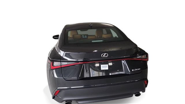 Used 2023 Lexus IS 300 w/ Comfort Package RWD image 7