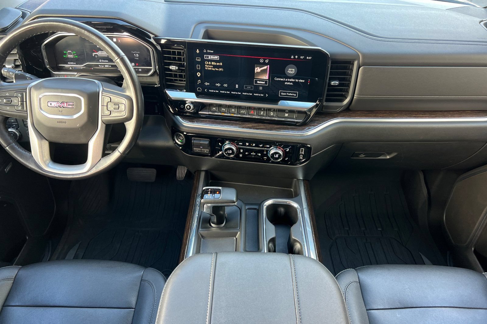 Used 2023 GMC Sierra 1500 Elevation w/ Elevation Premium Package AWD/4WD image 17