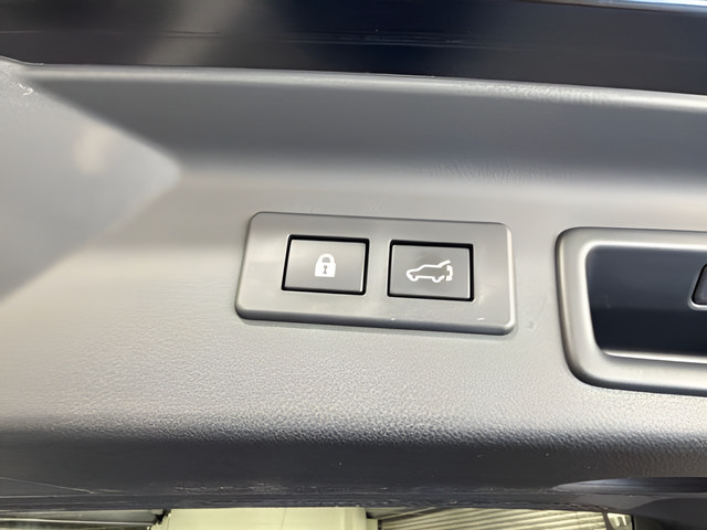 Used 2025 Subaru Forester Sport AWD/4WD image 38