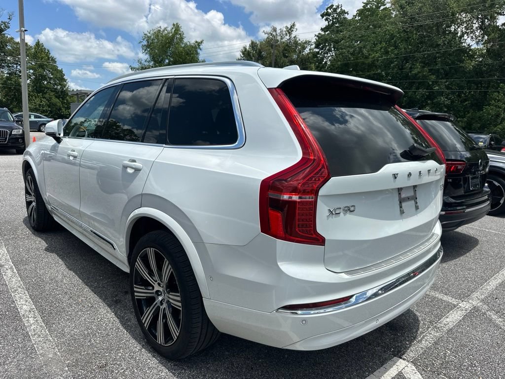 Used 2024 Volvo XC90 B5 Plus w/ Protection Package Premier AWD/4WD image 6