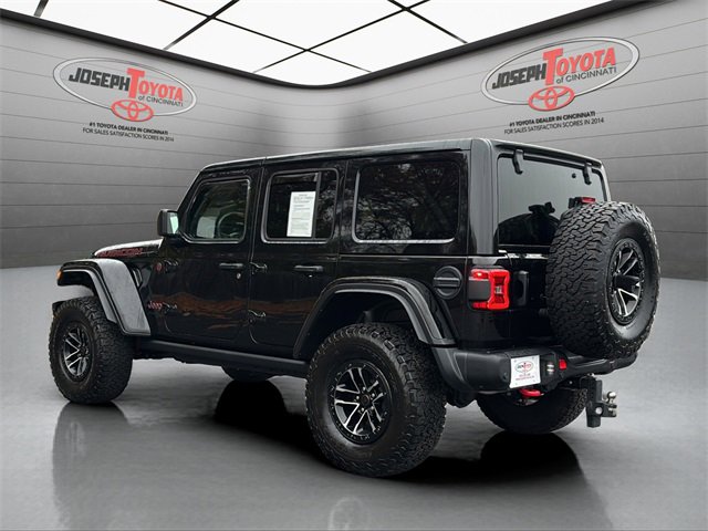Used 2024 Jeep Wrangler Unlimited Rubicon image 3