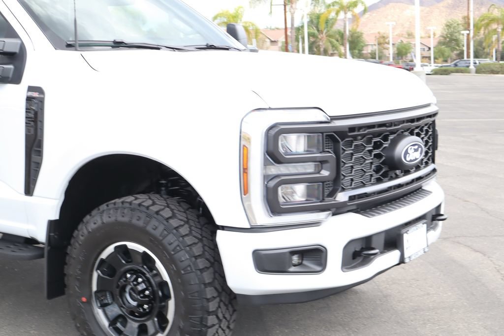 New 2027 Ford F250 XL w/ Tremor Off-Road Package AWD/4WD image 9