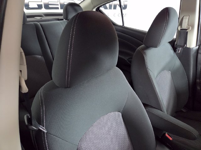 Used 2017 Nissan Versa SV FWD image 18