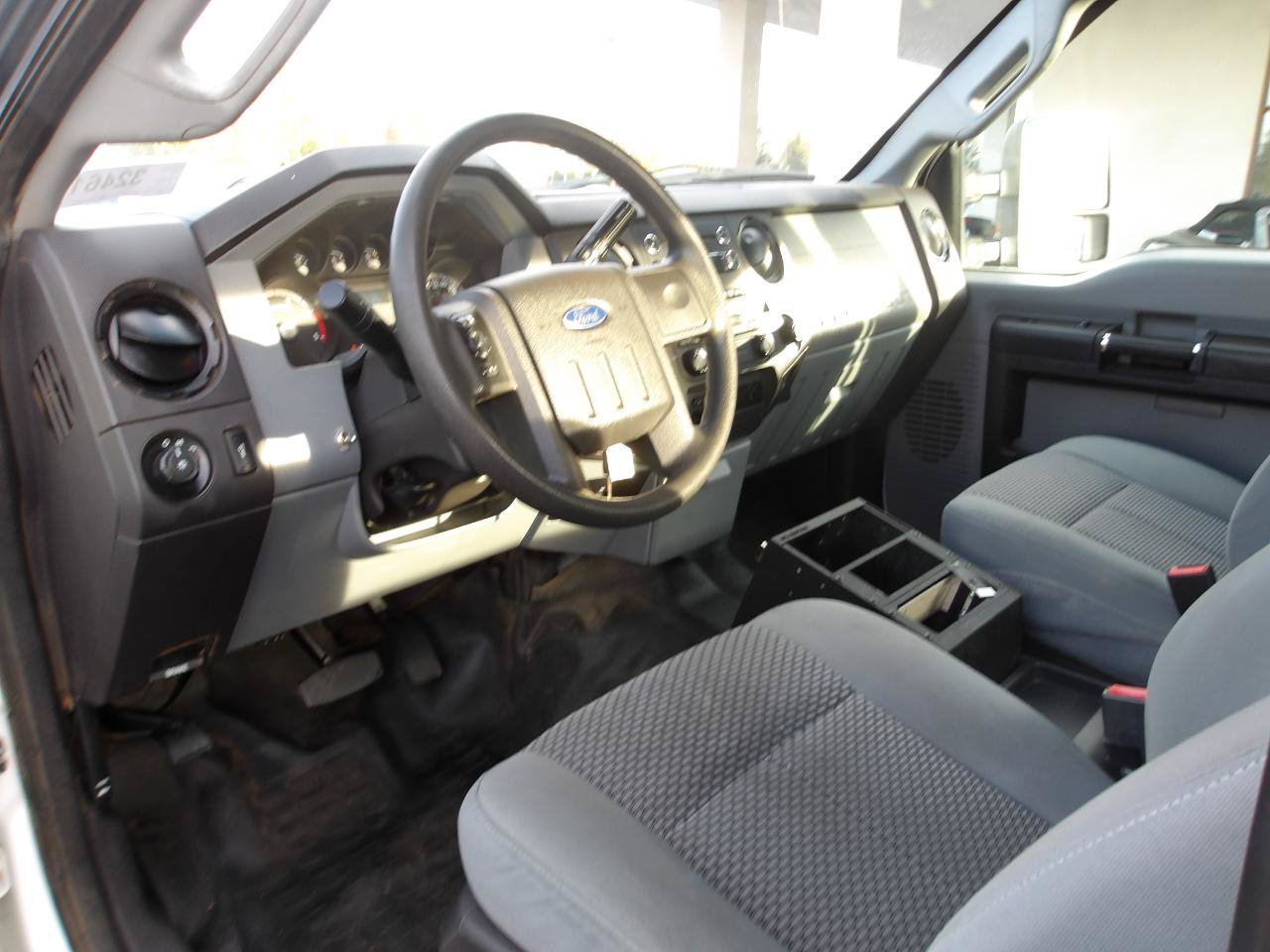 Used 2015 Ford F350 XL w/ Power Equipment Group AWD/4WD image 9