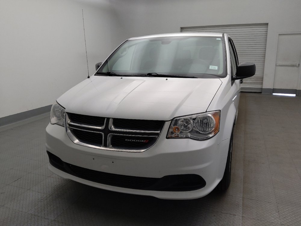 Used 2019 Dodge Grand Caravan SE w/ UConnect Hands-Free Group FWD image 15