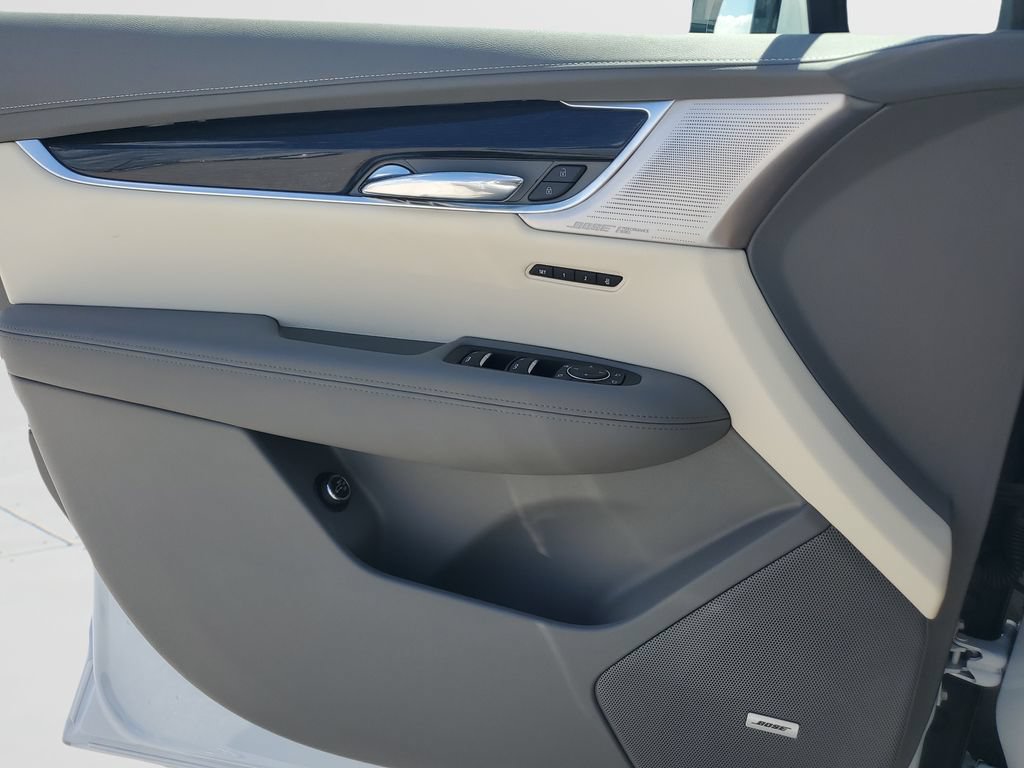 Used 2024 Cadillac XT6 Premium Luxury AWD/4WD image 20