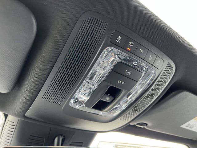 New 2026 Mercedes-Benz GLB 250 4MATIC image 29