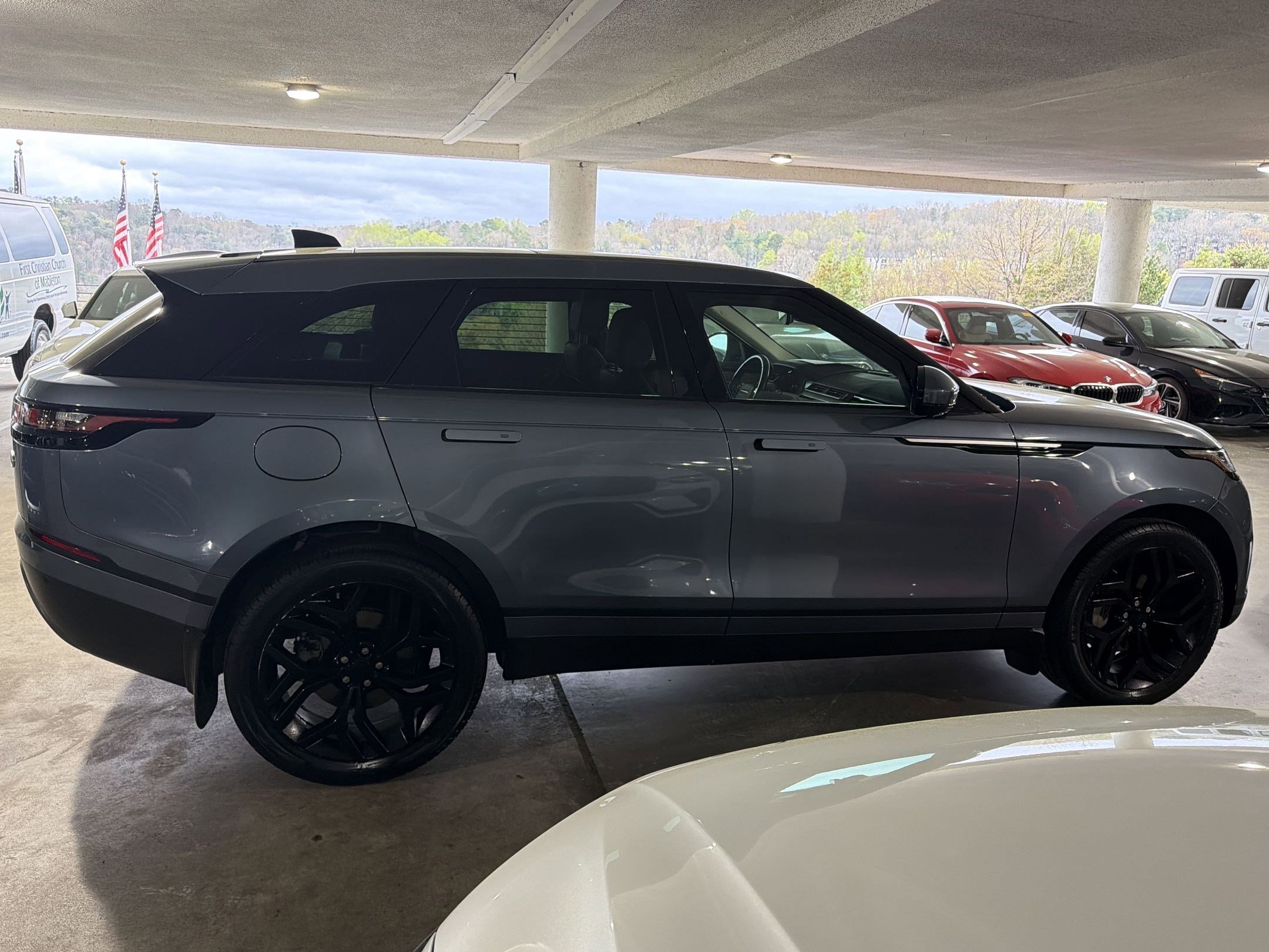 Used 2020 Land Rover Range Rover Velar S image 7