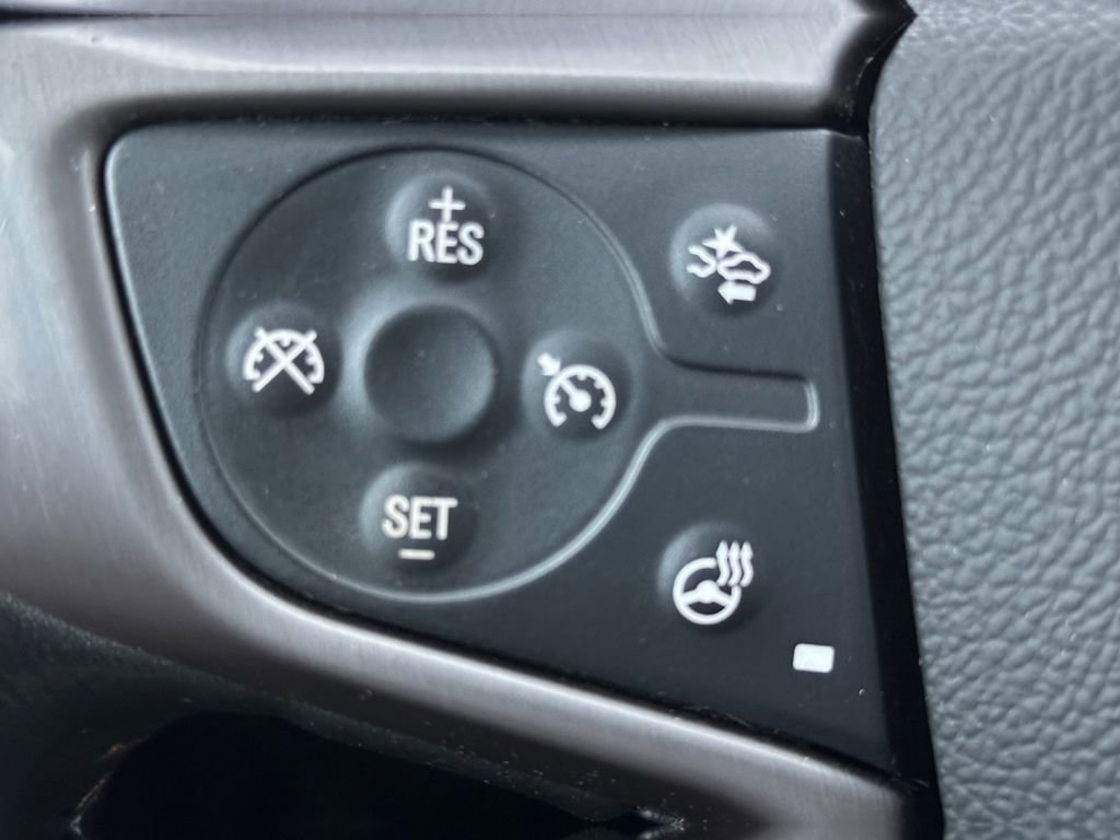 Used 2021 GMC Canyon AT4 w/ Driver Alert Package image 21