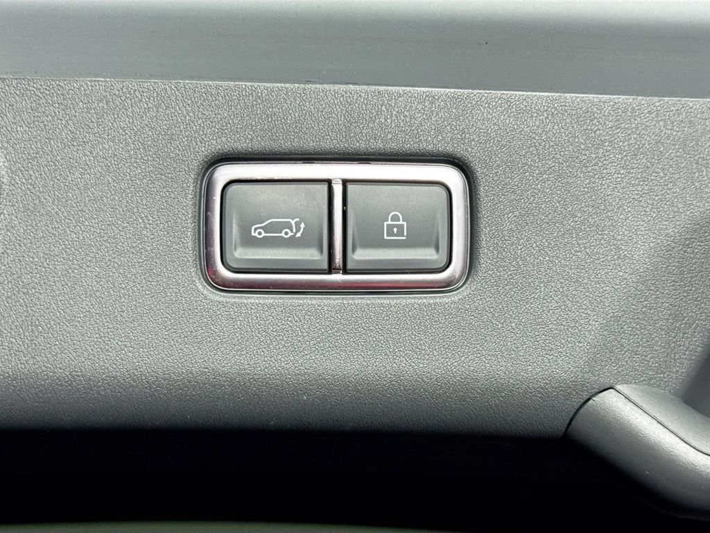 Used 2024 Kia EV9 Land AWD/4WD image 34