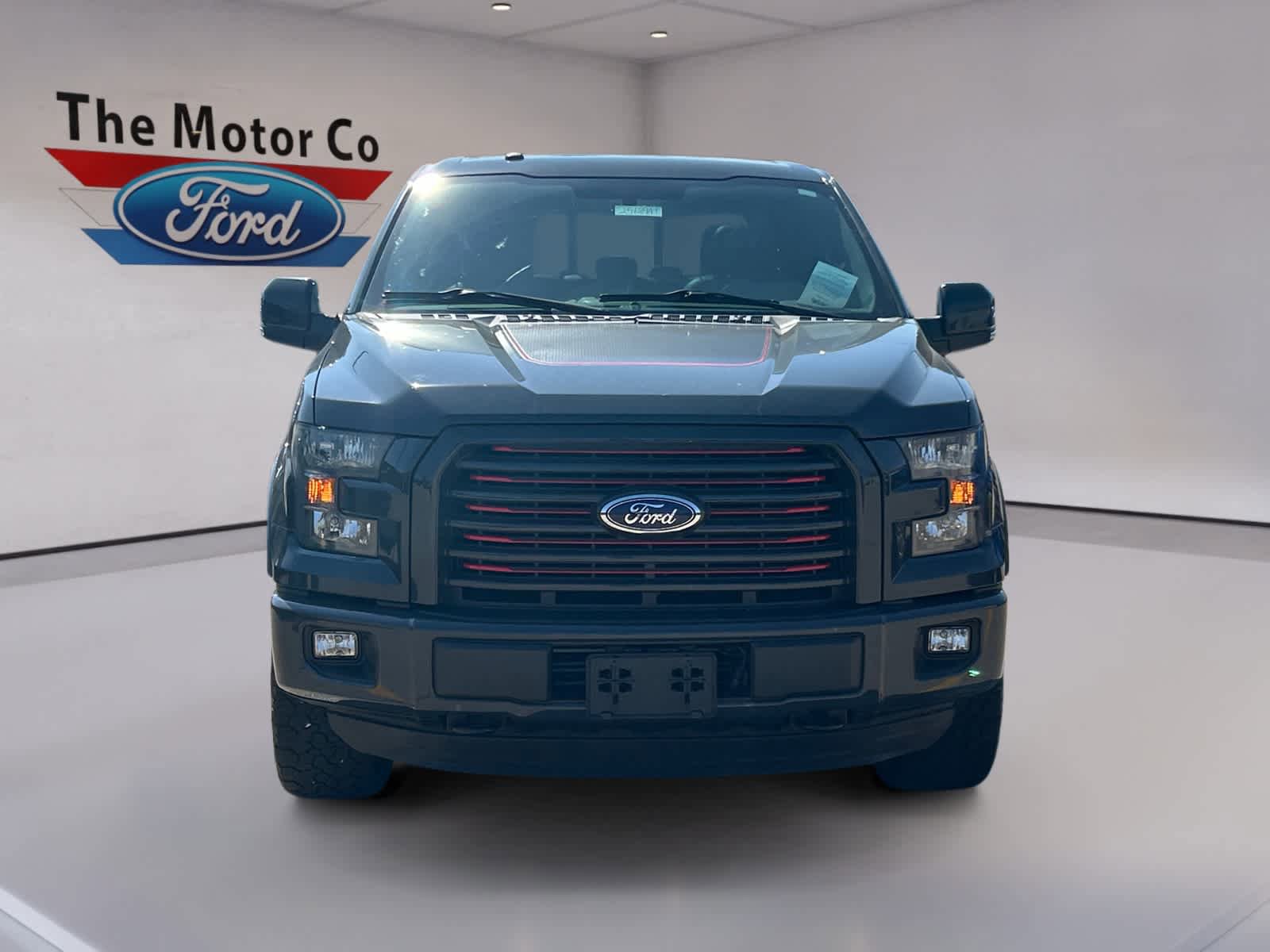 Used 2016 Ford F150 Lariat AWD/4WD image 2