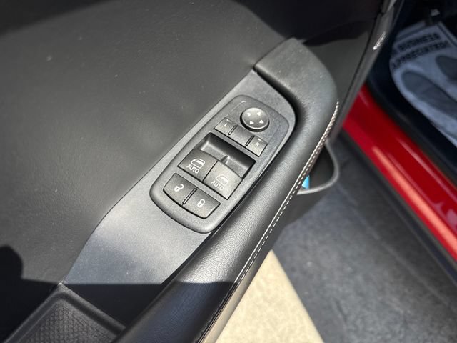 Used 2016 Dodge Challenger SRT Hellcat RWD image 14