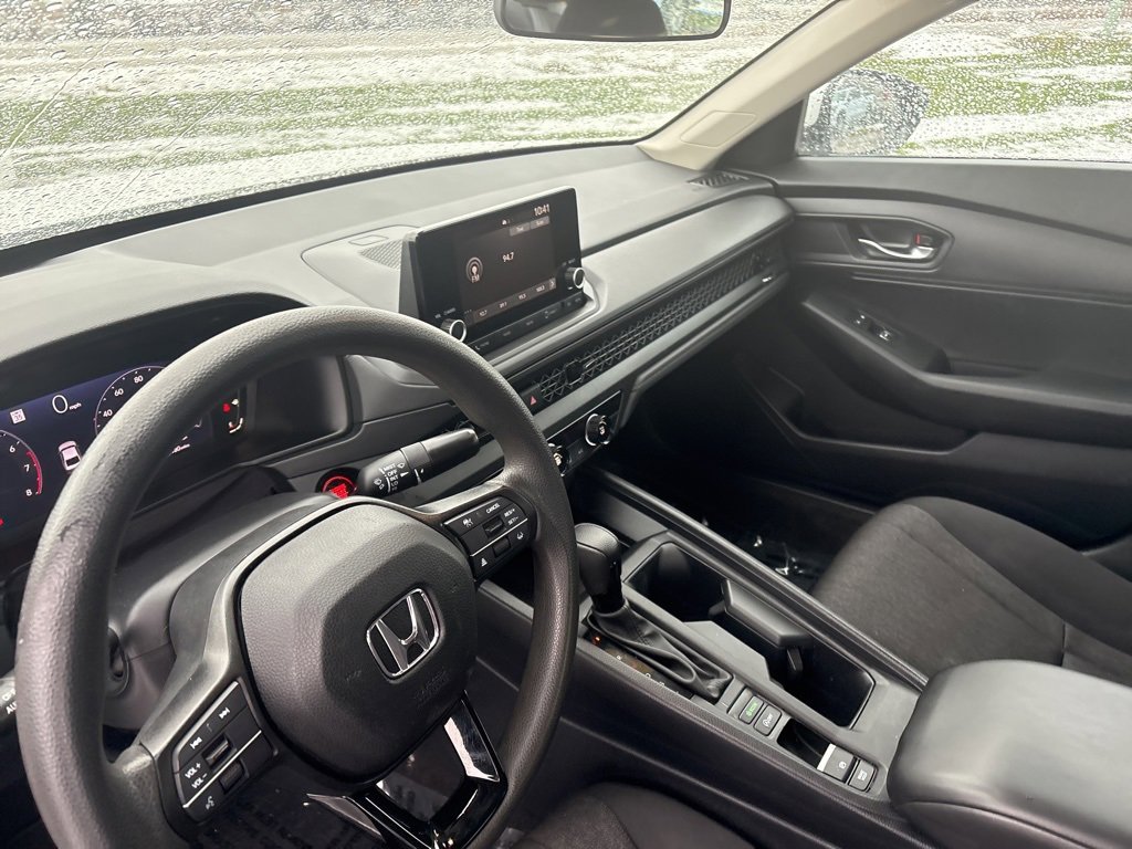 Used 2023 Honda Accord LX image 18