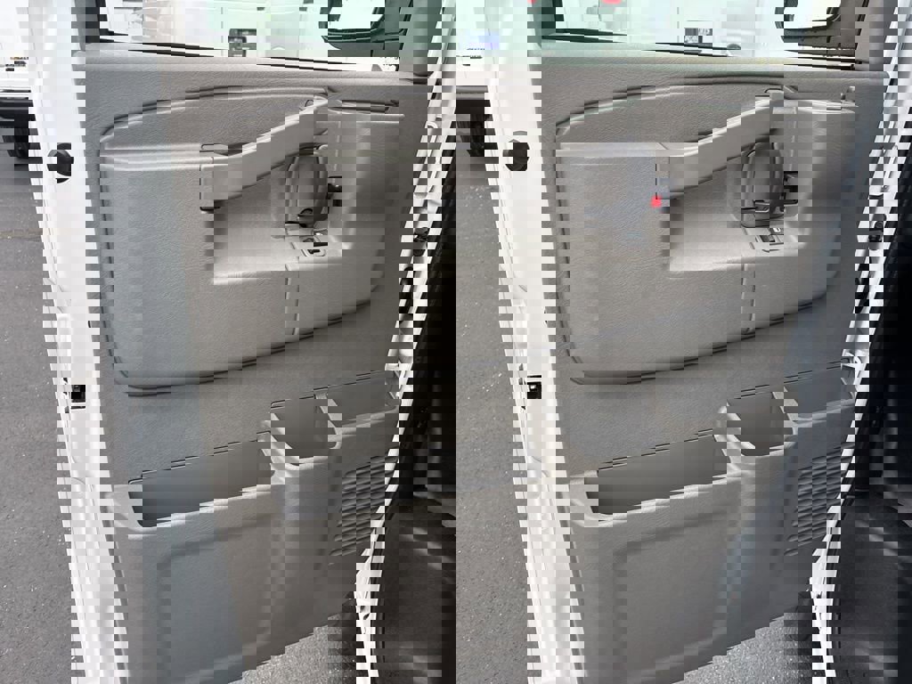 New 2025 Chevrolet Express 2500 w/ Driver Convenience Package image 10