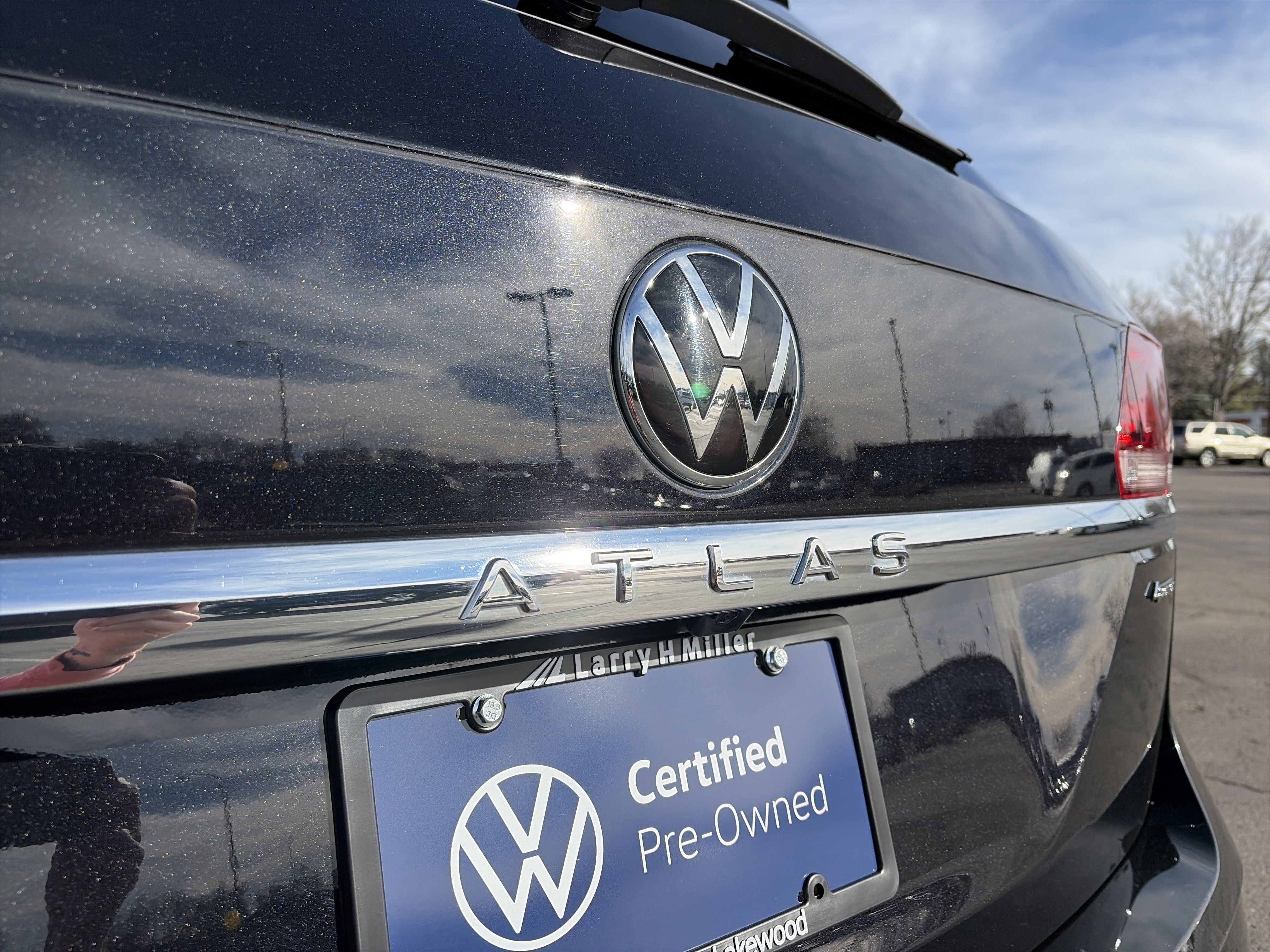 Used 2023 Volkswagen Atlas SE w/ Panoramic Sunroof Package image 27