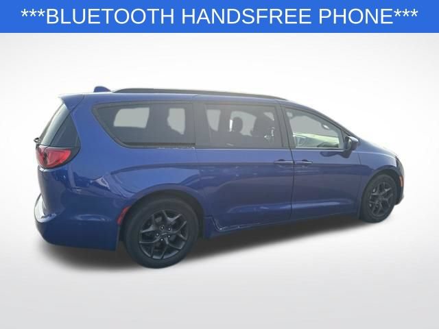 Used 2018 Chrysler Pacifica Touring-L Plus w/ Advanced Safetytec Group FWD image 3