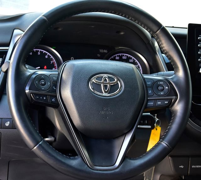 Certified 2021 Toyota Camry SE w/ Cold Weather Package AWD/4WD image 16