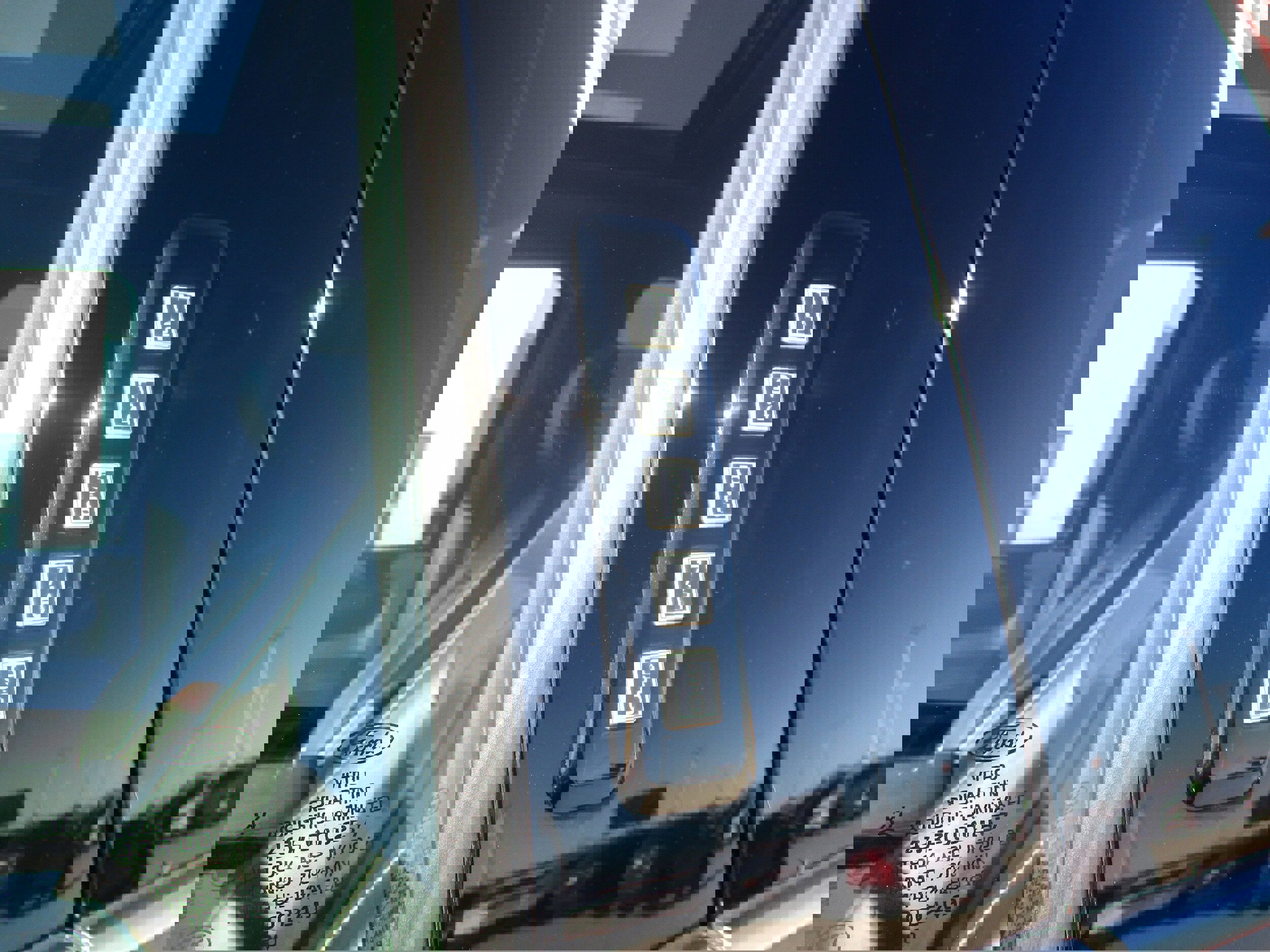 Used 2020 Ford F250 Platinum w/ FX4 Off-Road Package AWD/4WD image 15